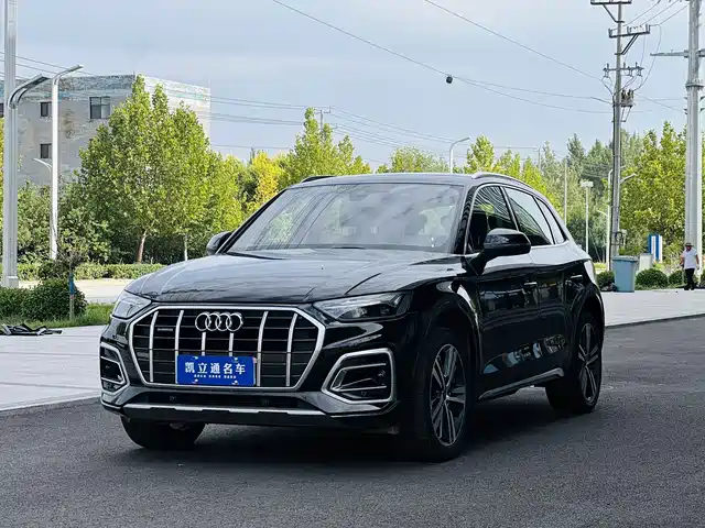 Audi Q5L Рестайлинг, 40T, Люкс Элеганс