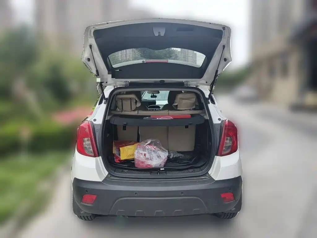 Фото 10 - Buick Encore