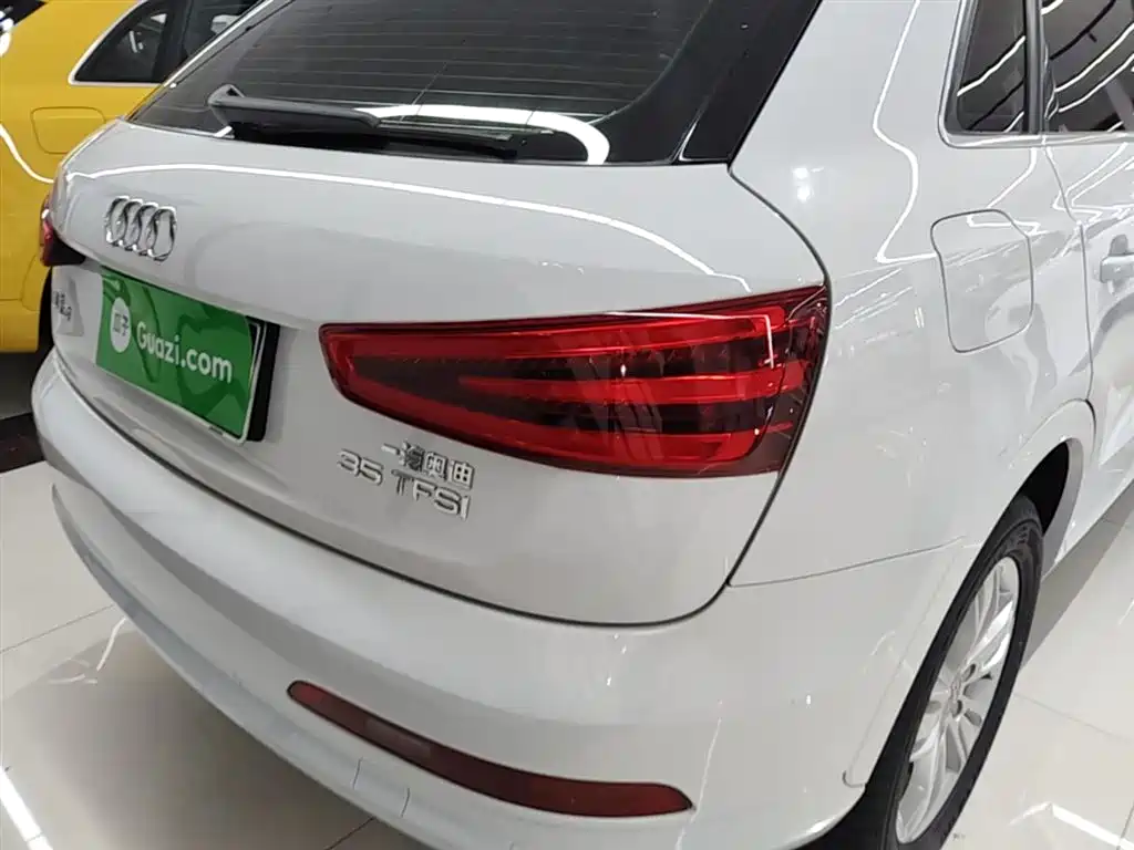 Audi Q3 2015 35 TFSI Comfort фото 8