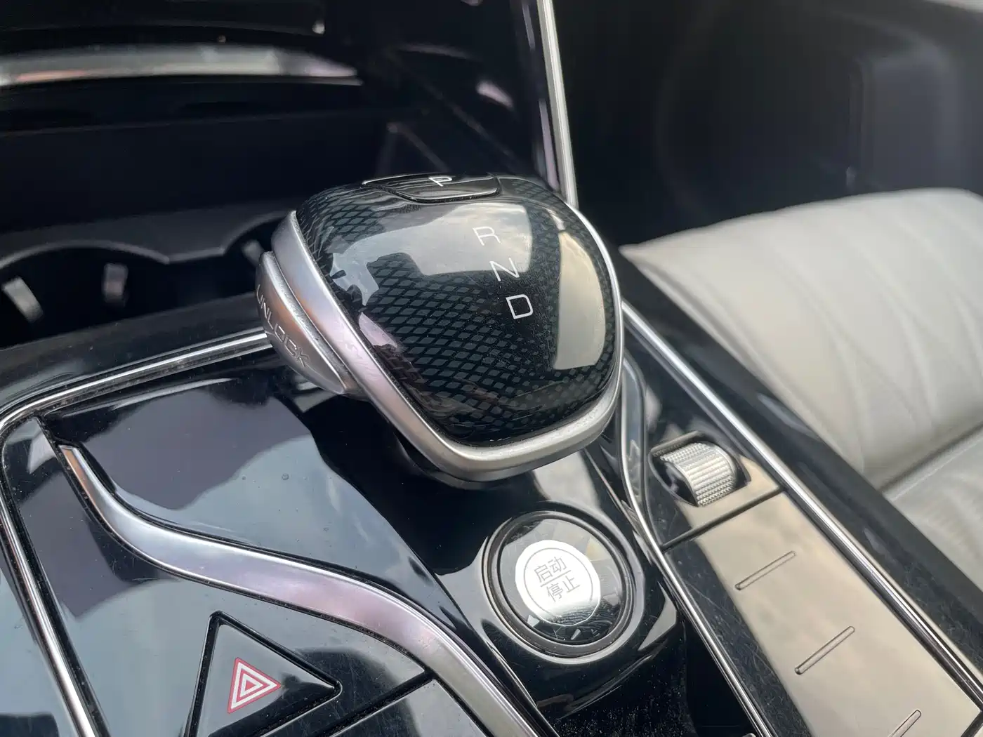 BYD Tang New Energy 2022 EV 635KM AWD Flagship фото 7