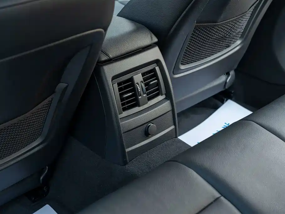 BMW 3 Series 2014 320i Fashion фото 55
