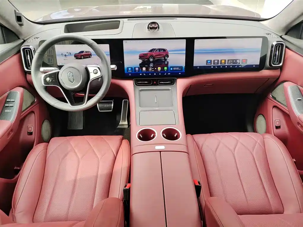 AITO Wenjie AITO M8 2025 Model Extended Range Ultra Edition 53.4kWh 5-Seater фото 7