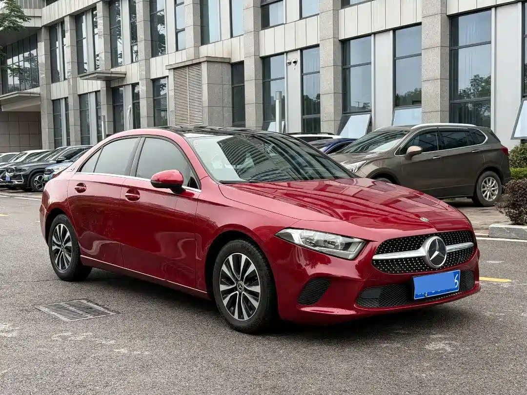 Photo 3 - Mercedes-Benz A-Class