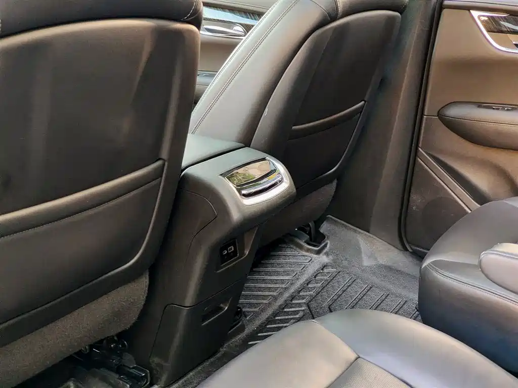 Cadillac XT6 2020 28T 6-Seater 4WD Luxury Model фото 9