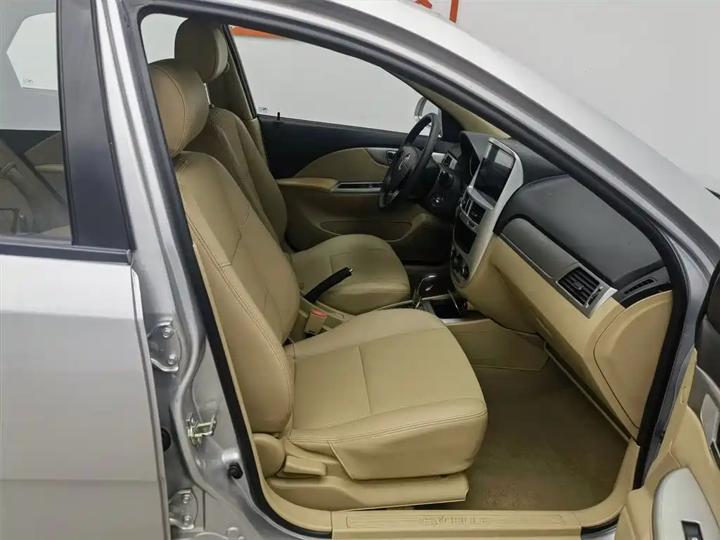 Buick Excelle 2013 1.5L Automatic Classic фото 23