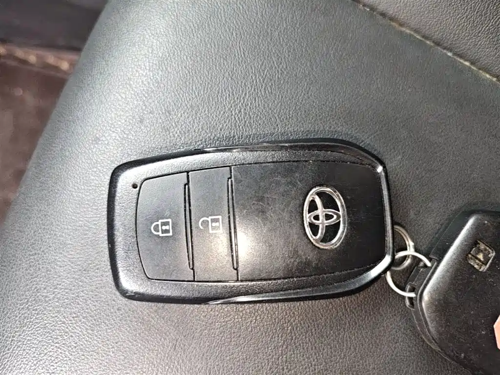 Toyota bZ3 2024 517km Elite PRO фото 9