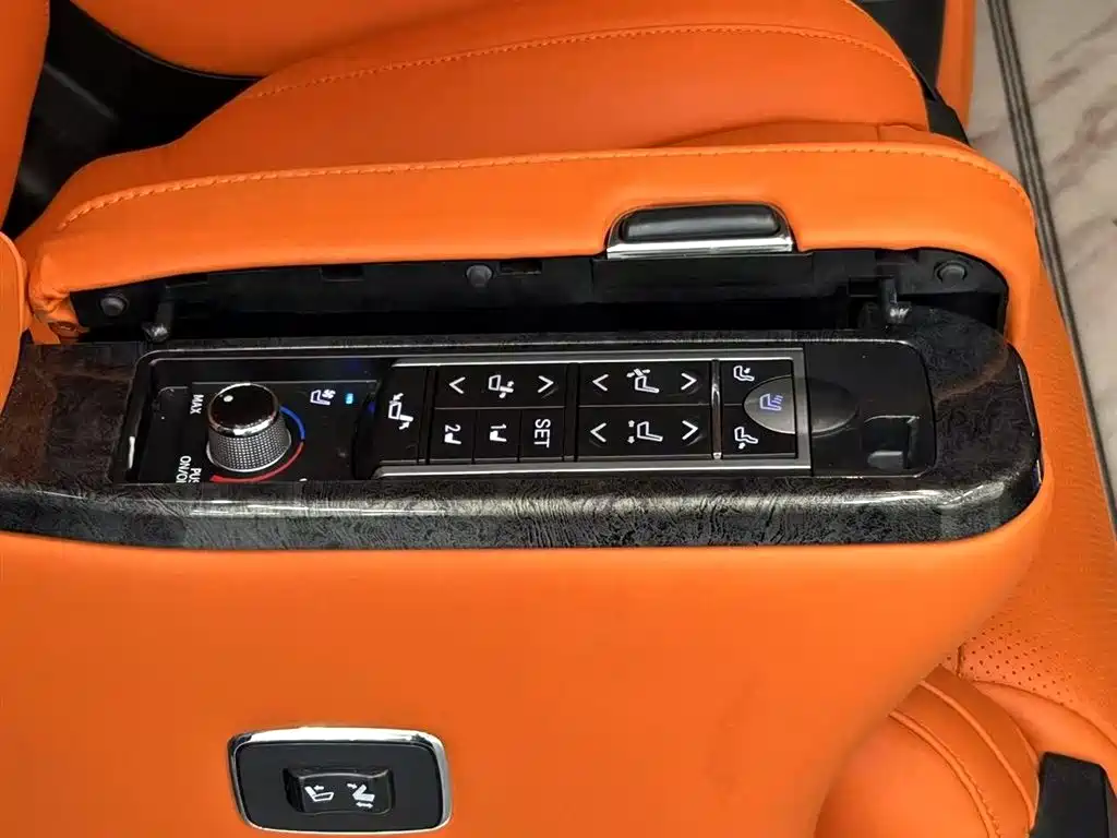 Mercedes-Benz Vito 2020 2.0T Business Edition (7-seater) фото 11