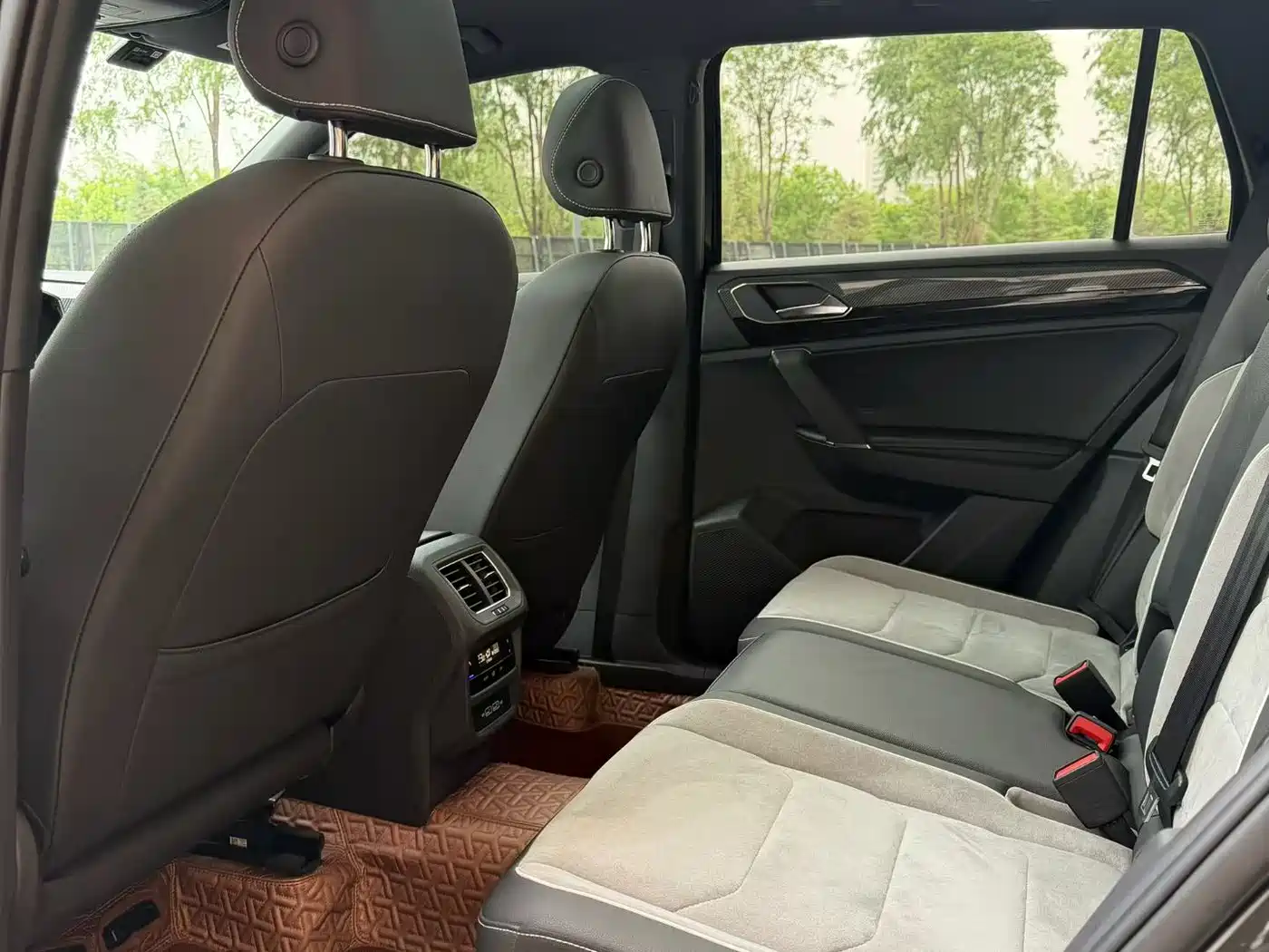 Volkswagen Tayron 2020 380TSI 4WD R-Line Smart Edition фото 8