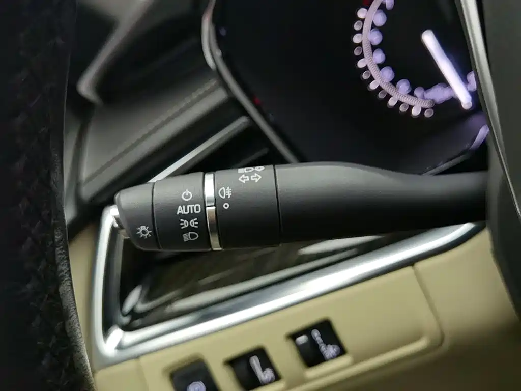 Cadillac XT5 2018 25T Technology фото 21