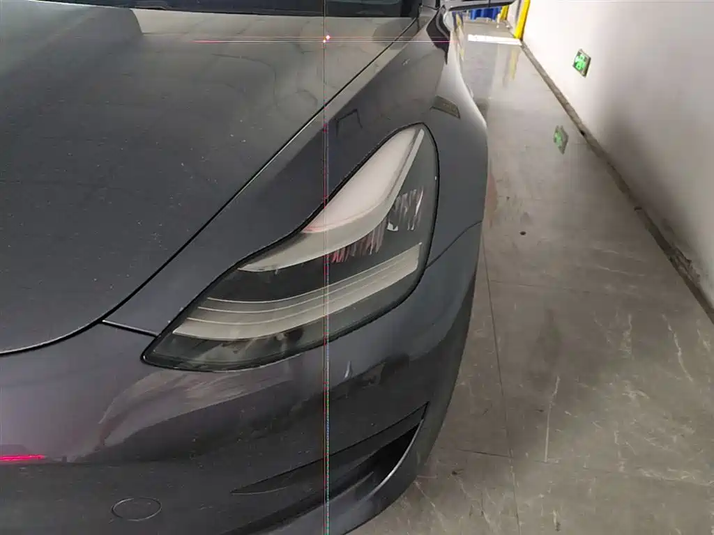 Фото 24 - Tesla Model 3