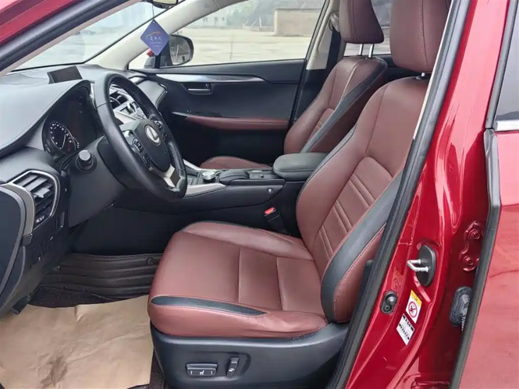 Lexus NX 2016 200 AWD F Sport фото 6