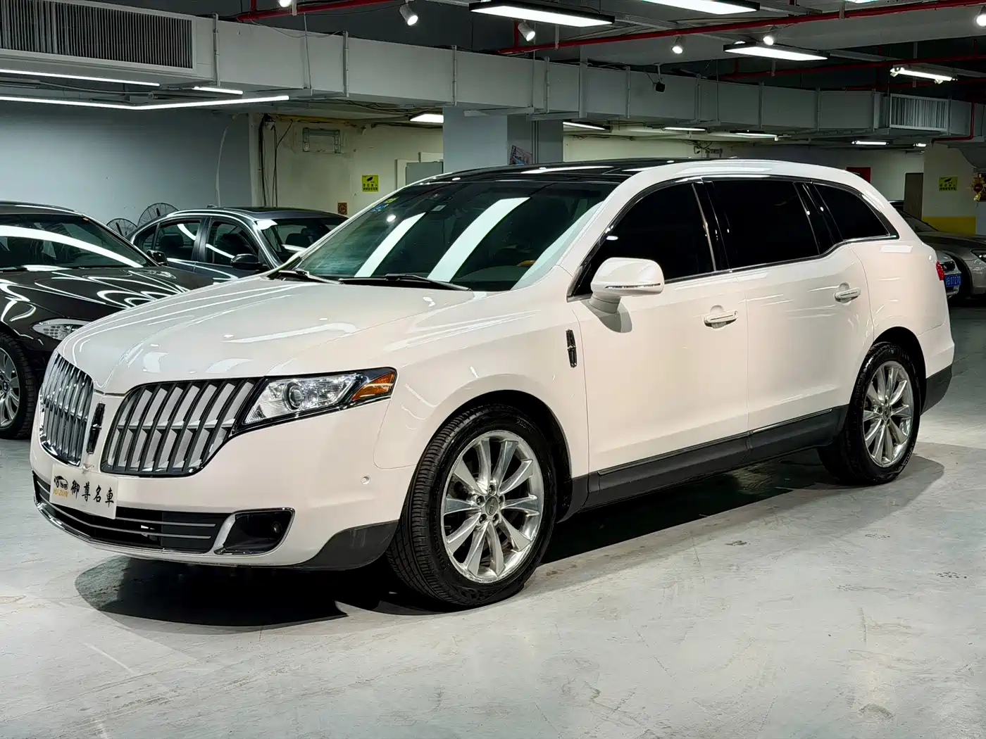Lincoln MKT 2011 2010 Model 3.5T EcoBoost AWD