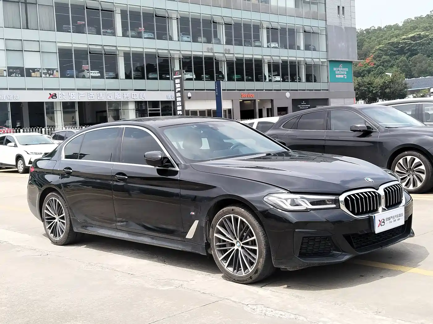 BMW 5 Series 2021 530Li Leading M Sport Package фото 3