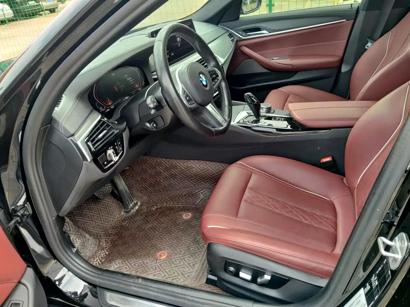 BMW 5 Series 2021 530Li Leading M Sport Package фото 6