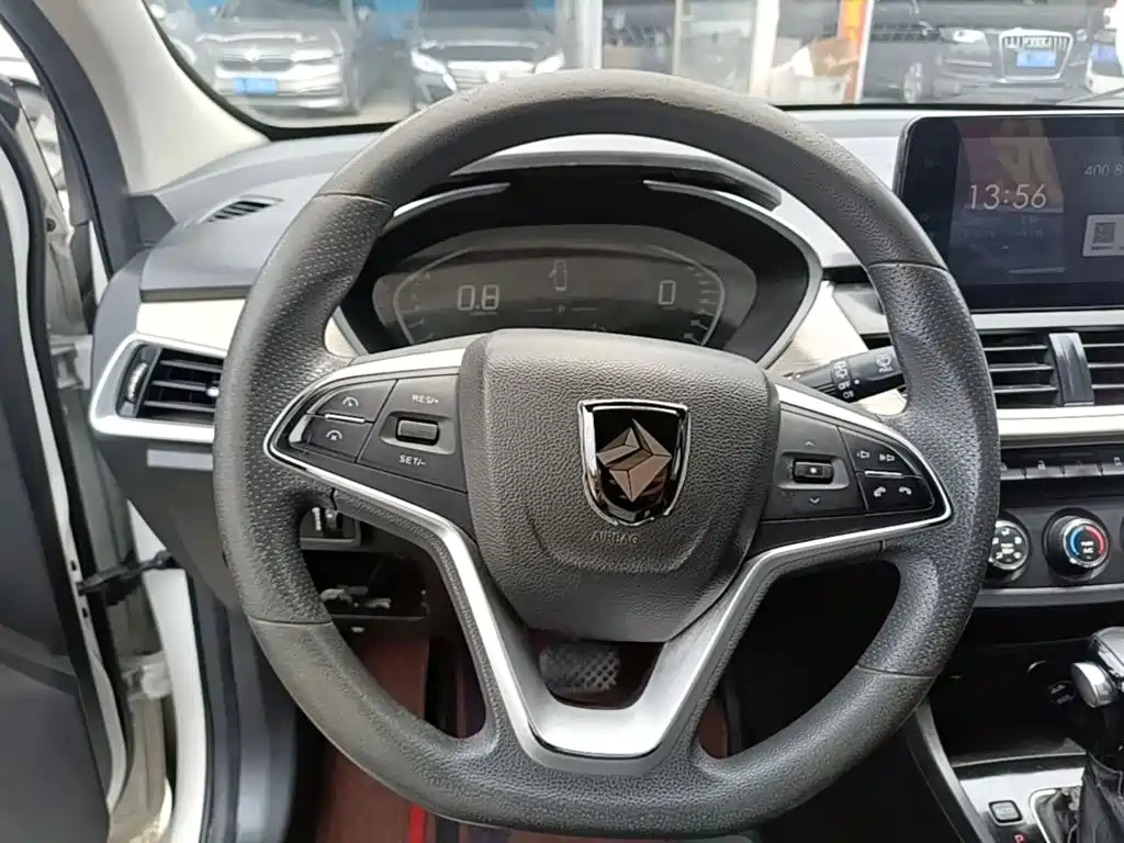 Baojun 360 2020 2019 1.5L CVT Elite (China VI)