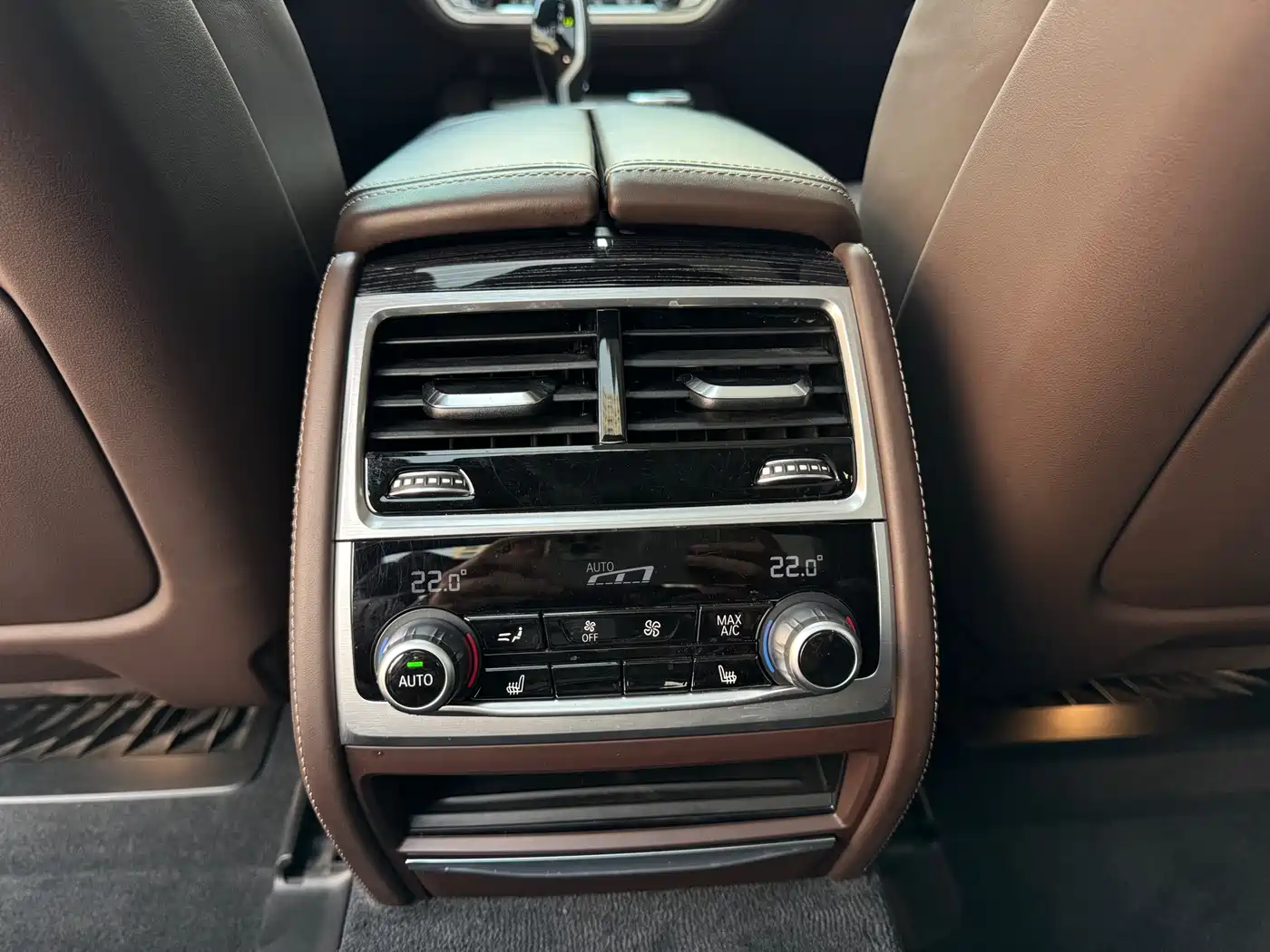 BMW 7 Series 2021 Model 730Li M Sport Package фото 19