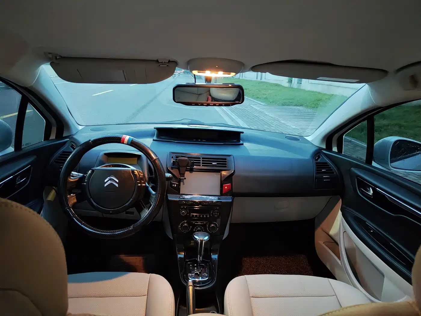 Citroën C-Quatre 2015 2014 VTS Edition 1.6L Automatic Style
