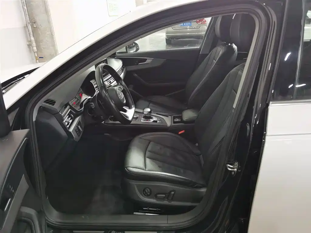 Audi A4L 2017 Plus 40 TFSI Progressive фото 10
