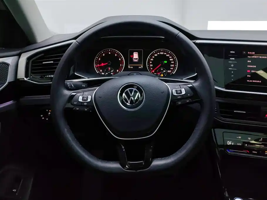 Volkswagen Tayron 2021 330TSI 2WD Luxury Smart Connect Edition фото 15