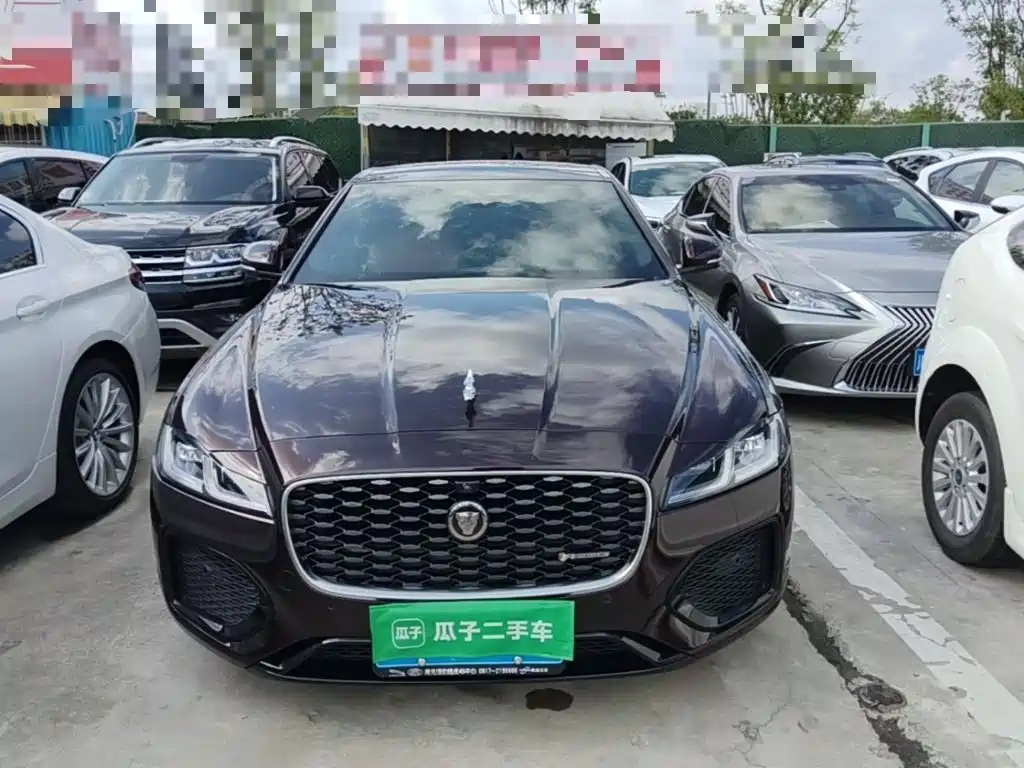 Фото 3 - Jaguar XFL