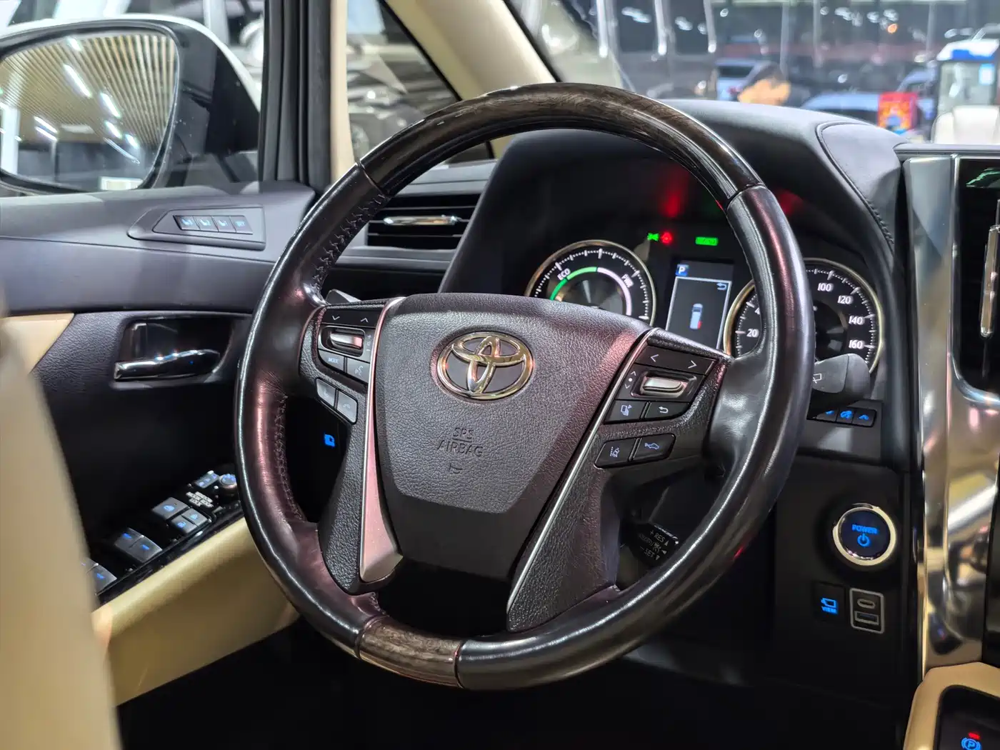 Toyota Vellfire 2021 Crown Hybrid 2.5L HV Premium Edition фото 6