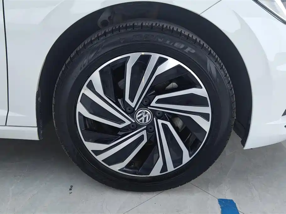 Volkswagen Sagitar 2021 280TSI DSG Surpassing Edition фото 6