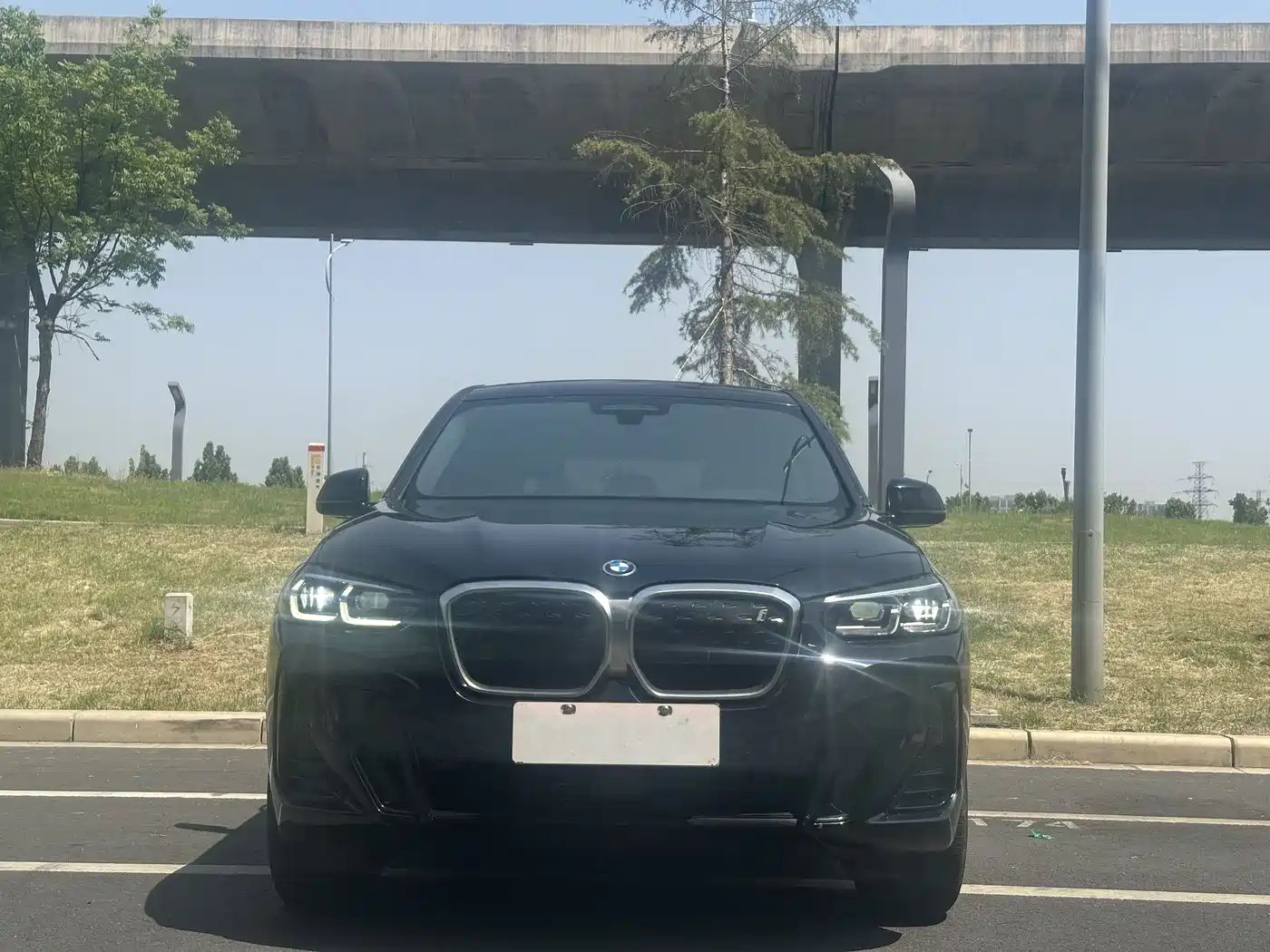 BMW iX3 2022 Facelift Leading Model фото 2