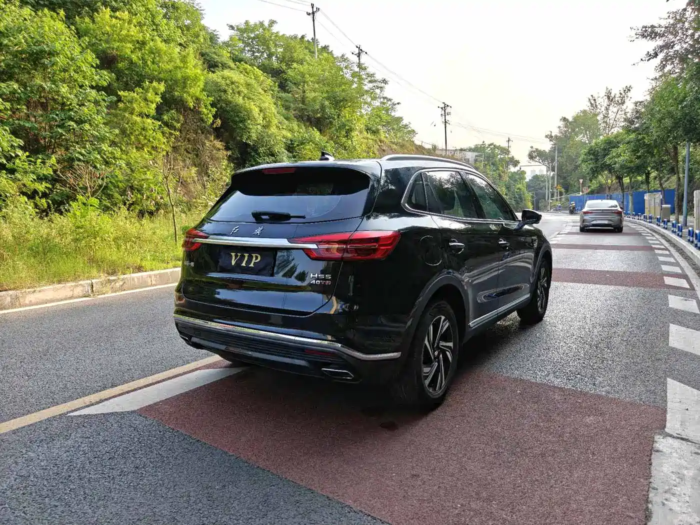 Hongqi HS5 2022 Facelift 2.0T Smart Flag Enjoyment Edition фото 9