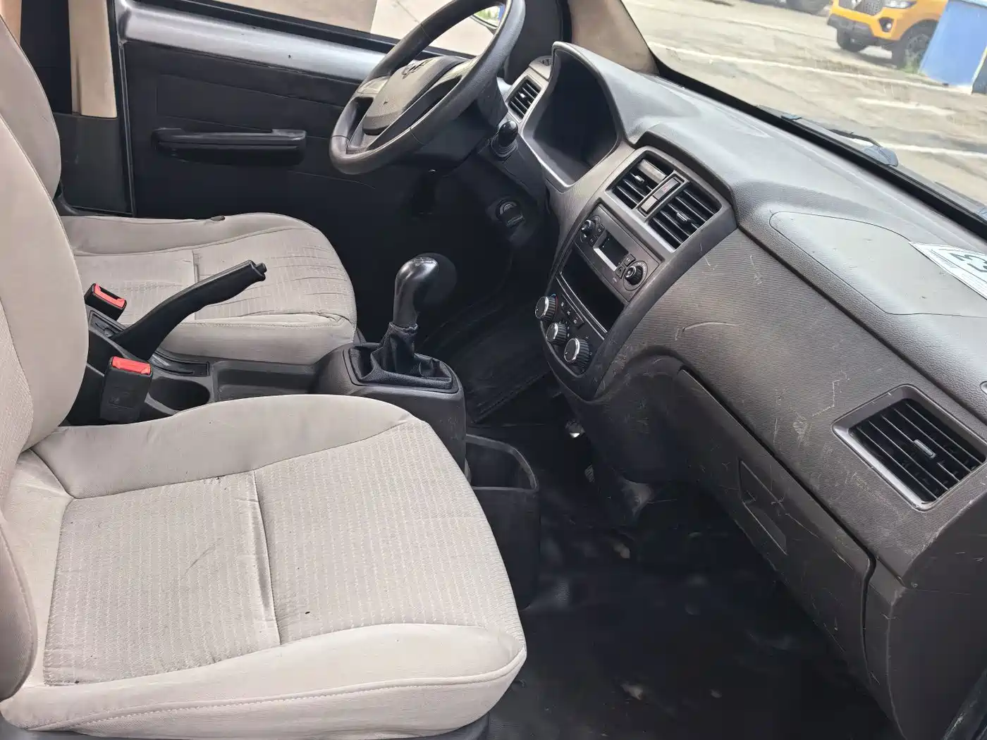 Wuling Motors Wuling Rongguang 2020 2020 1.2L S Basic Model China VI