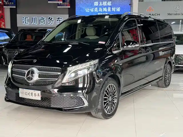 Mercedes-Benz V-Class 2018 V 260 L Premium Long Wheelbase Edition China VI