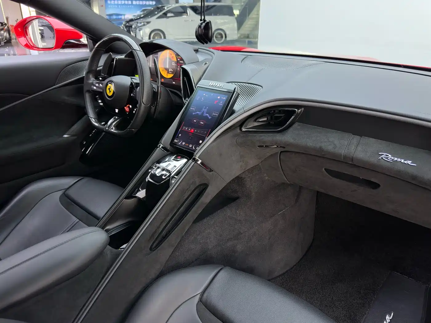 Ferrari Roma 2025 2020 3.9T V8