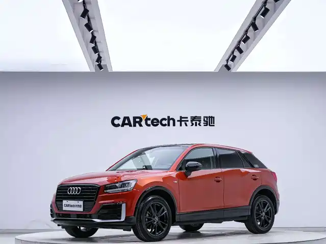 Audi Q2L 2019