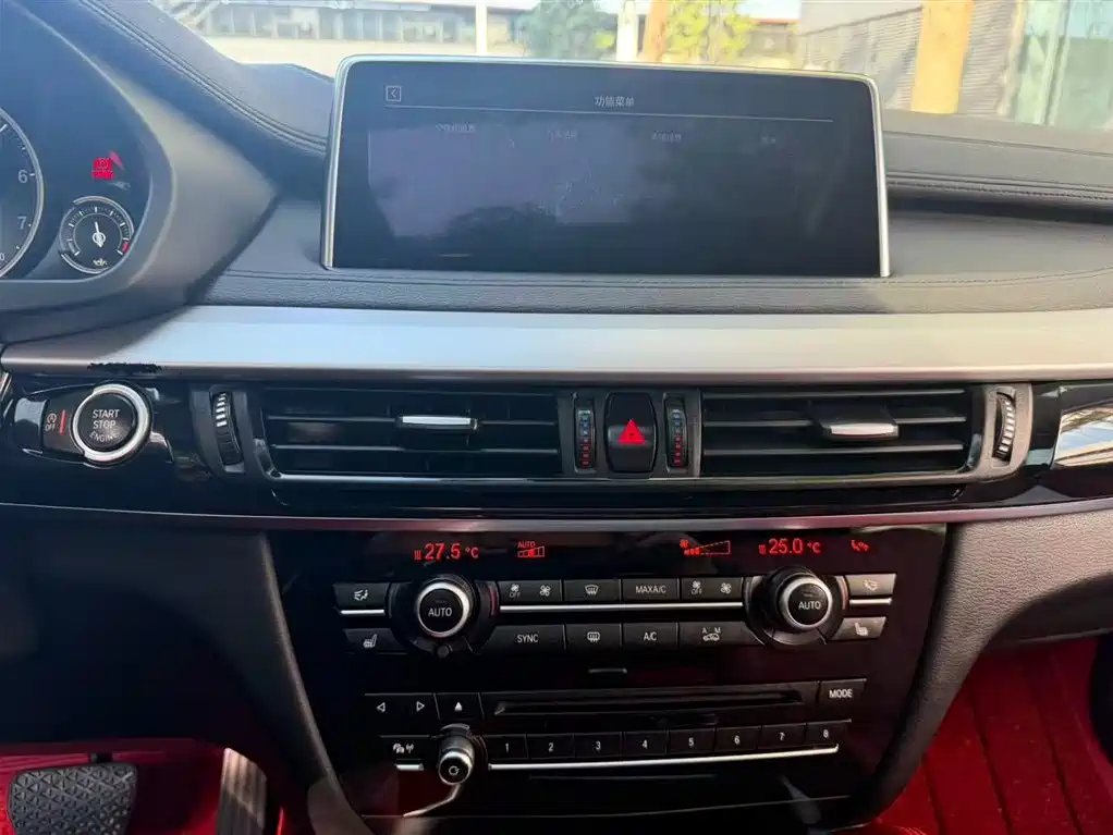 BMW X6 фото 3