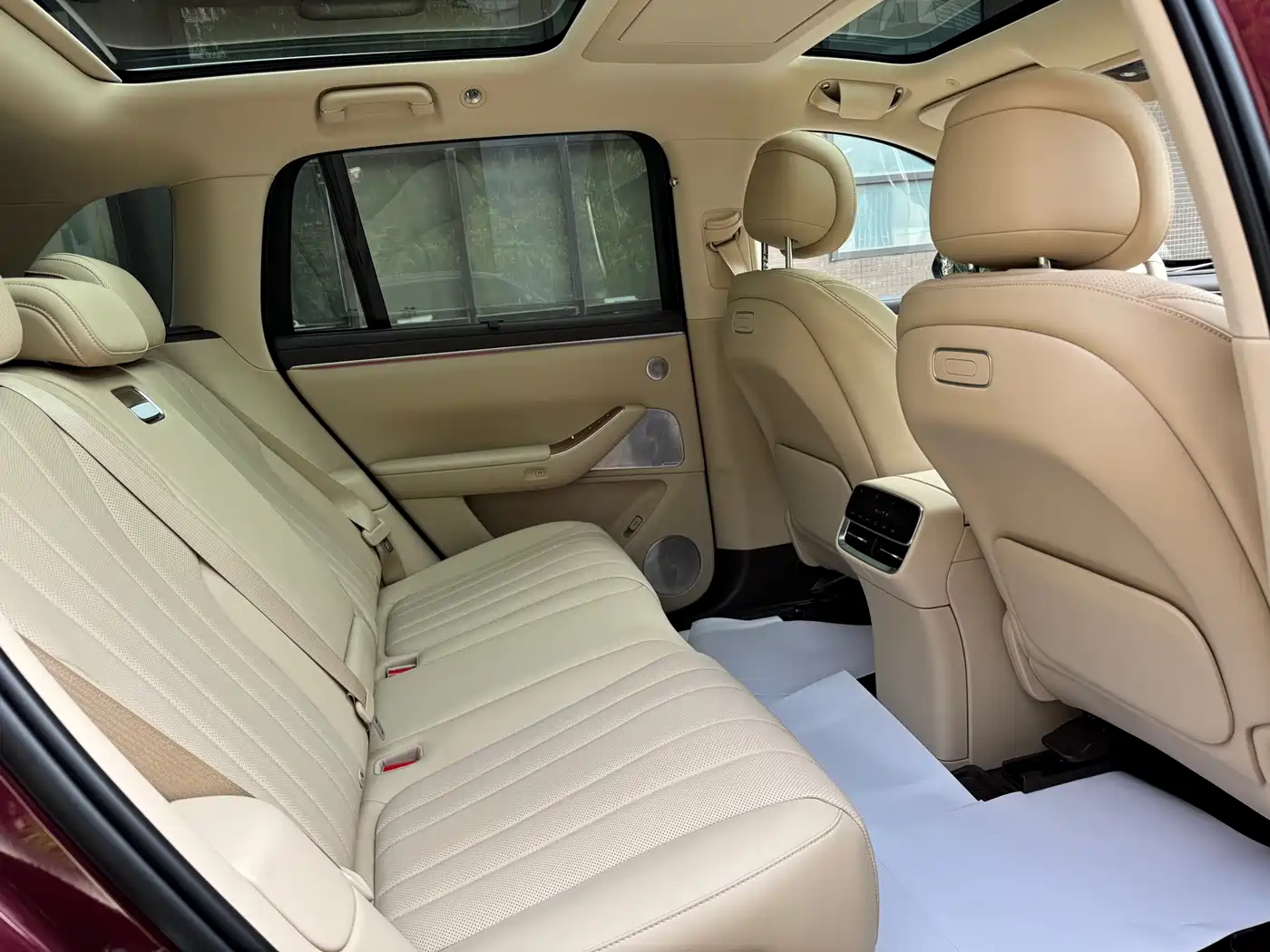 AITO Wenjie AITO M7 2026 Extended Range Ultra AWD 5-Seater фото 14