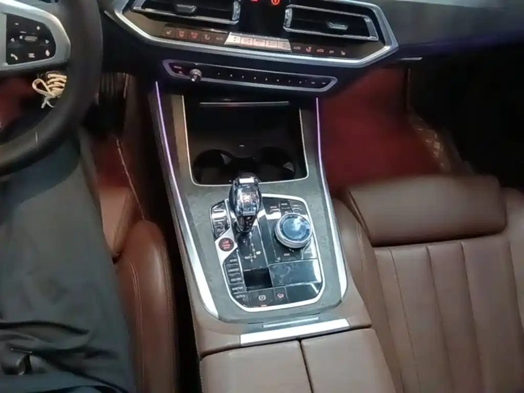 BMW X5 (Import) 2019 xDrive40i M Sport Package фото 14