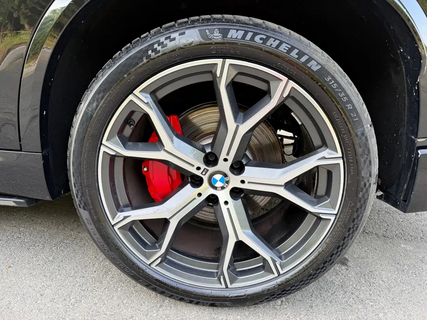 BMW X5 2023 xDrive 30Li Premium M Sport Black Night Package фото 15