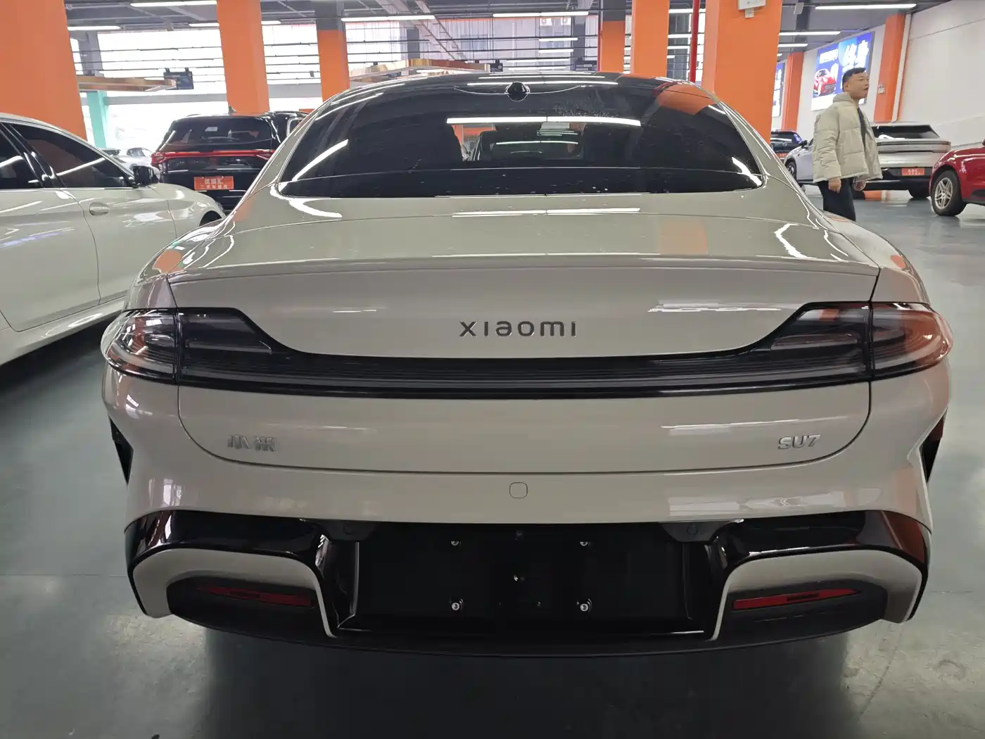 XIAOMI CAR XIAOMI SU7