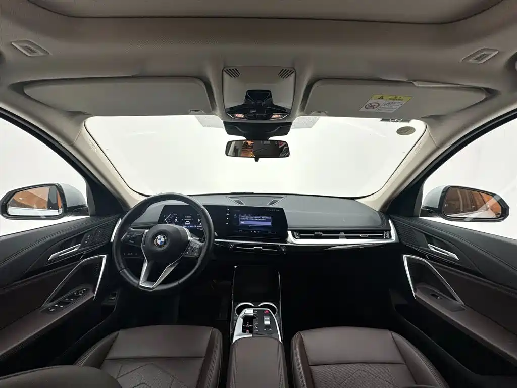 BMW X1 2023 sDrive20Li X Design Package фото 10