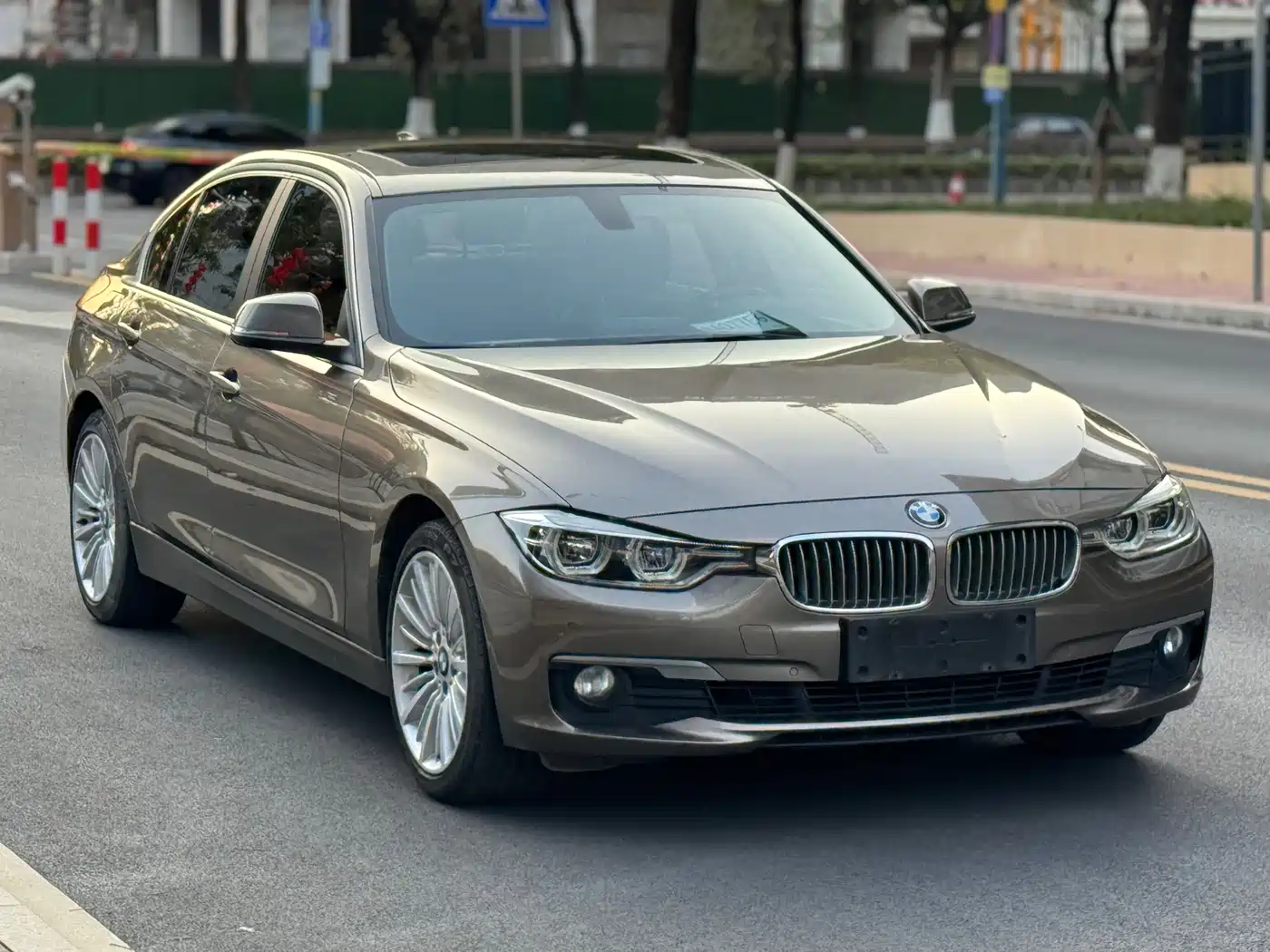 BMW 3 Series 2018 320Li Fashion Style фото 3