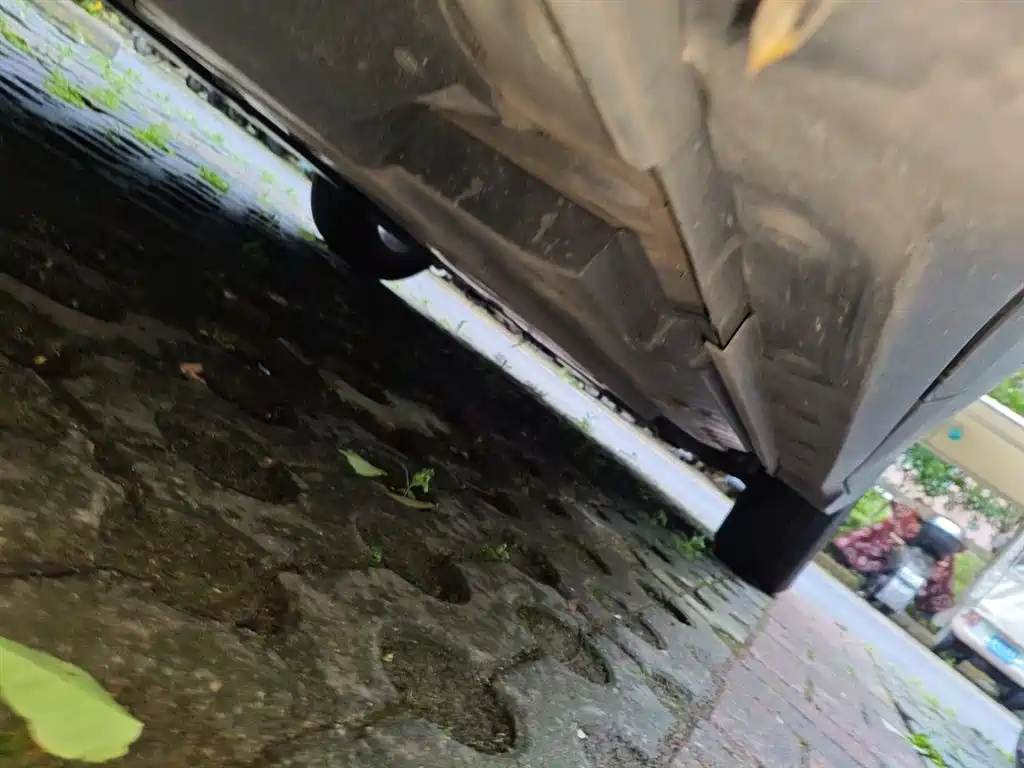 Toyota IZOA 2018 2.0L Yichi Edition China V фото 15