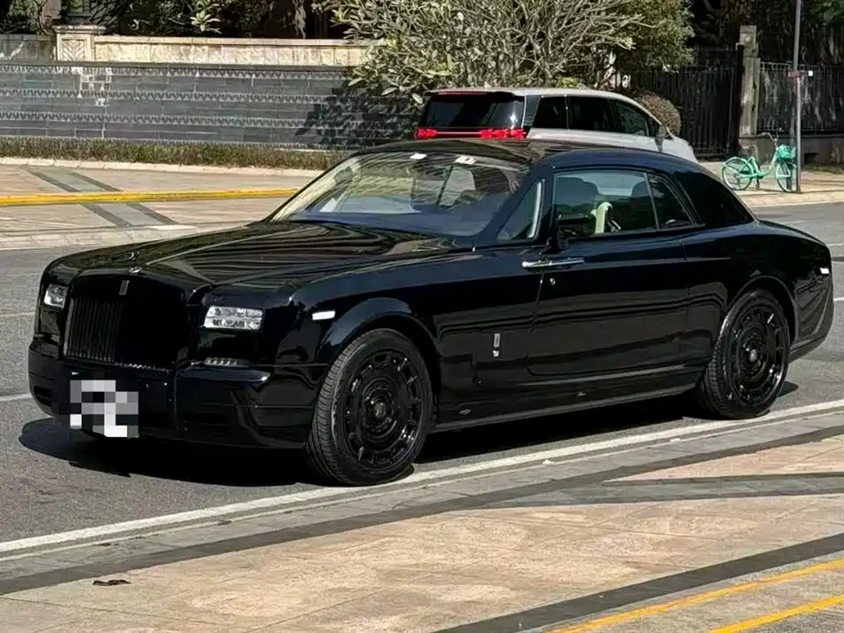 Rolls-Royce Phantom 2013 6.7L Coupe фото 4