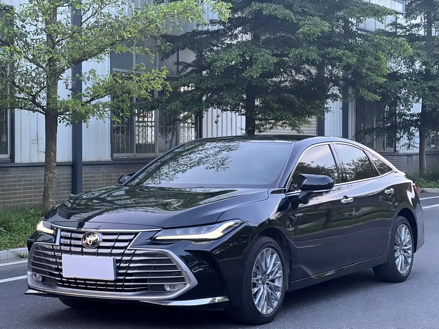 Toyota Avalon 2024 Hybrid 2.0L Luxury Edition