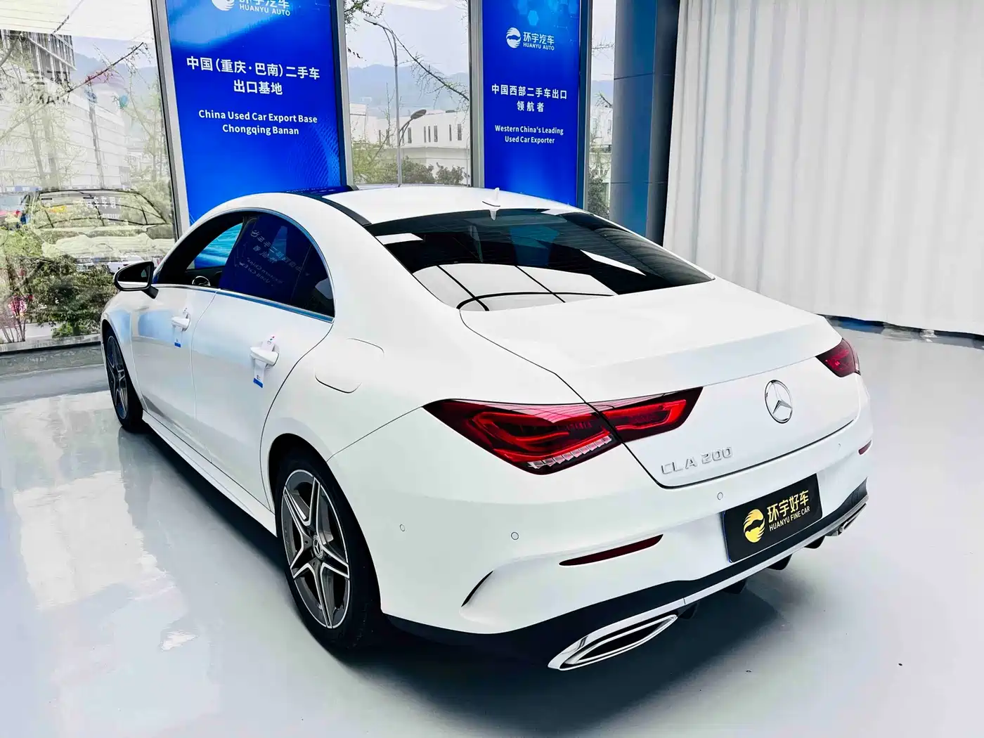 Mercedes-Benz CLA (Import) 2020 CLA 200 фото 6