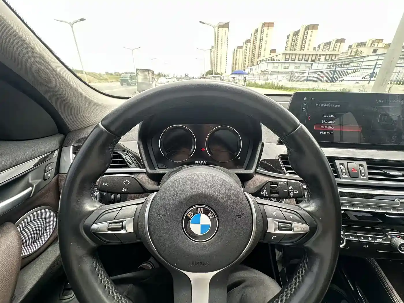 Фото 9 - BMW X1