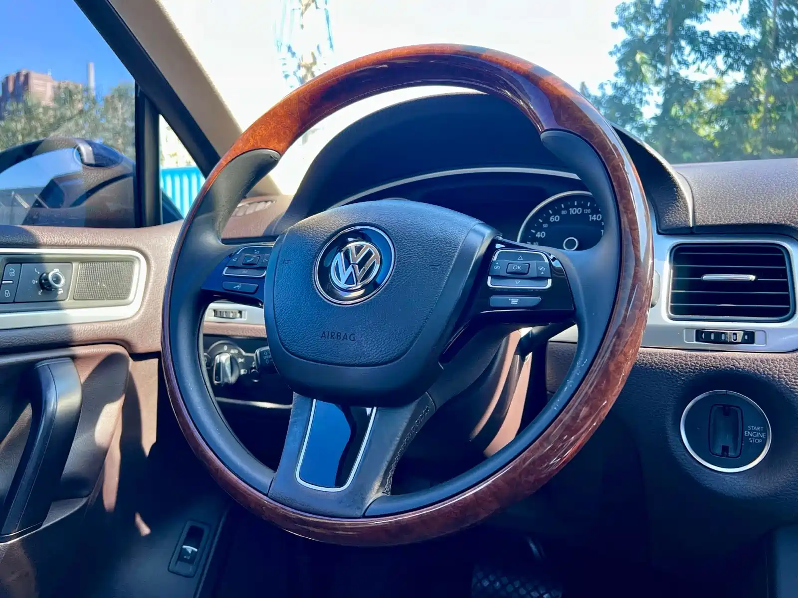 Photo 12 - Volkswagen Touareg