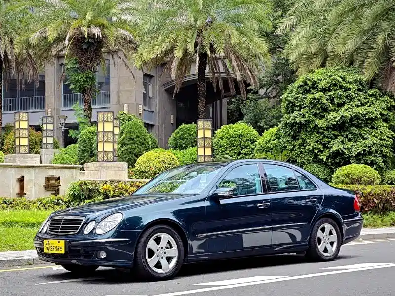 Mercedes-Benz E-Class (Import) 2004 E 240