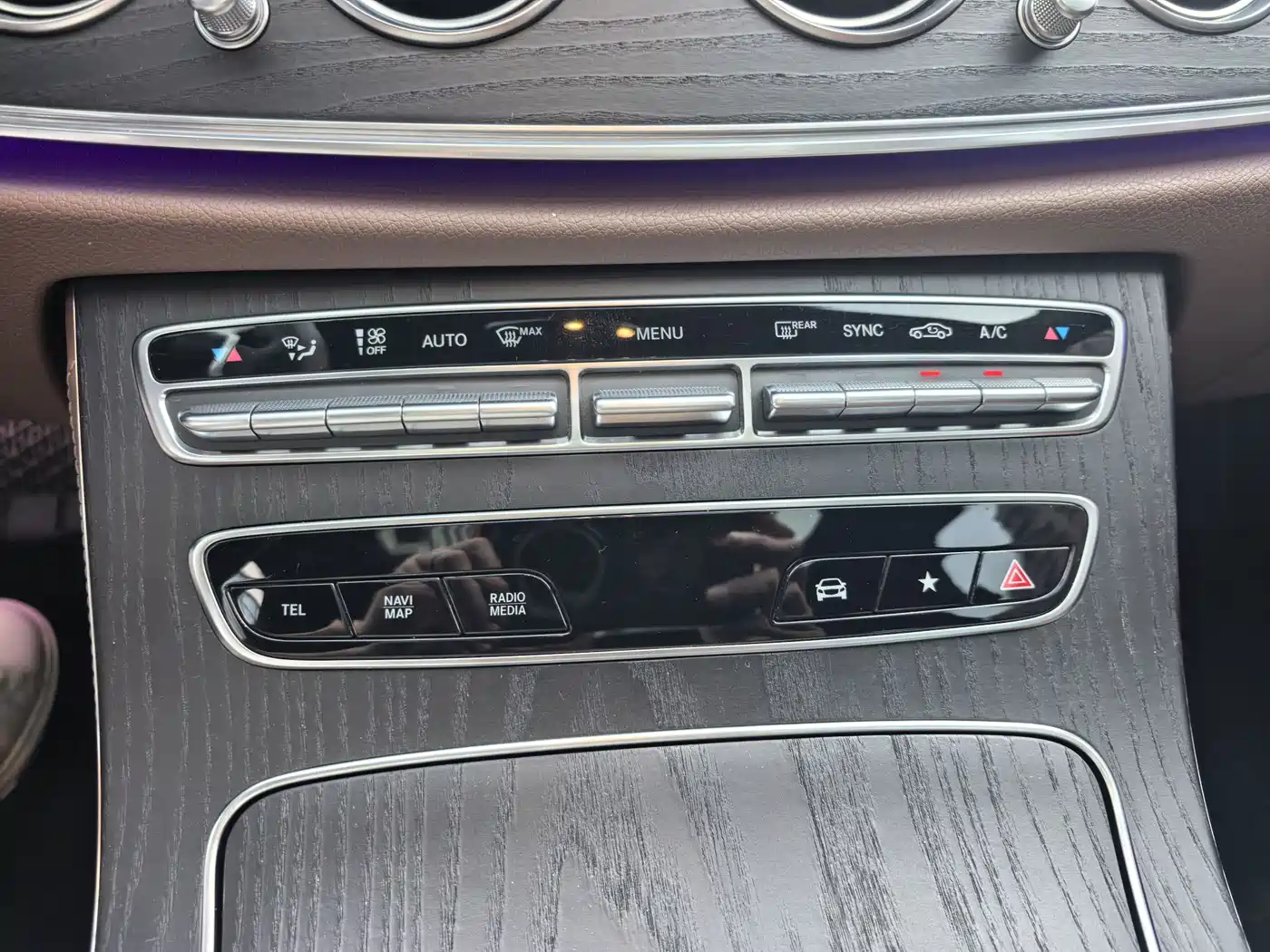 Mercedes-Benz E-Class 2021 Facelift E 300 L Sport Fashion фото 17
