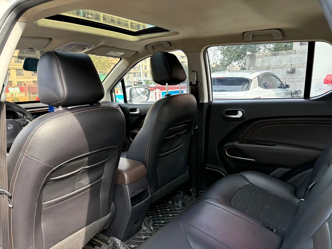 GAC Trumpchi Trumpchi GS3 2017 150N Automatic Elite фото 9