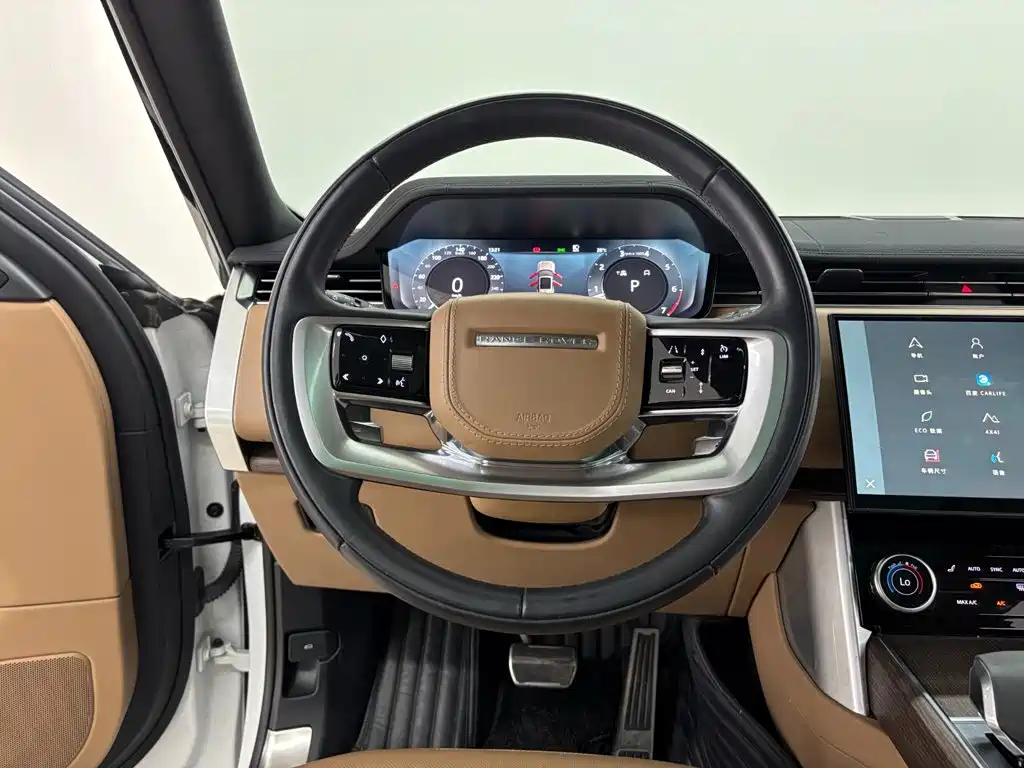 Land Rover Range Rover 2023 2023 3.0 L6 360PS Golden Age Edition