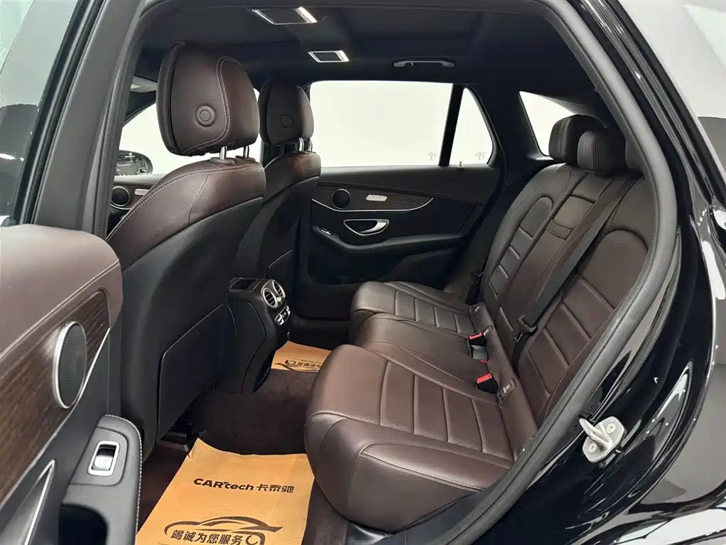 Mercedes-Benz GLC 2022 Facelift GLC 300 L 4MATIC Dynamic Collector's Edition фото 9